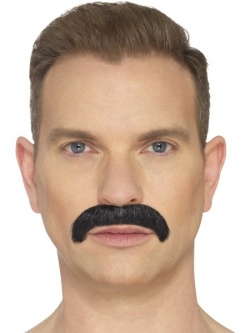 Knírek pro celebrity